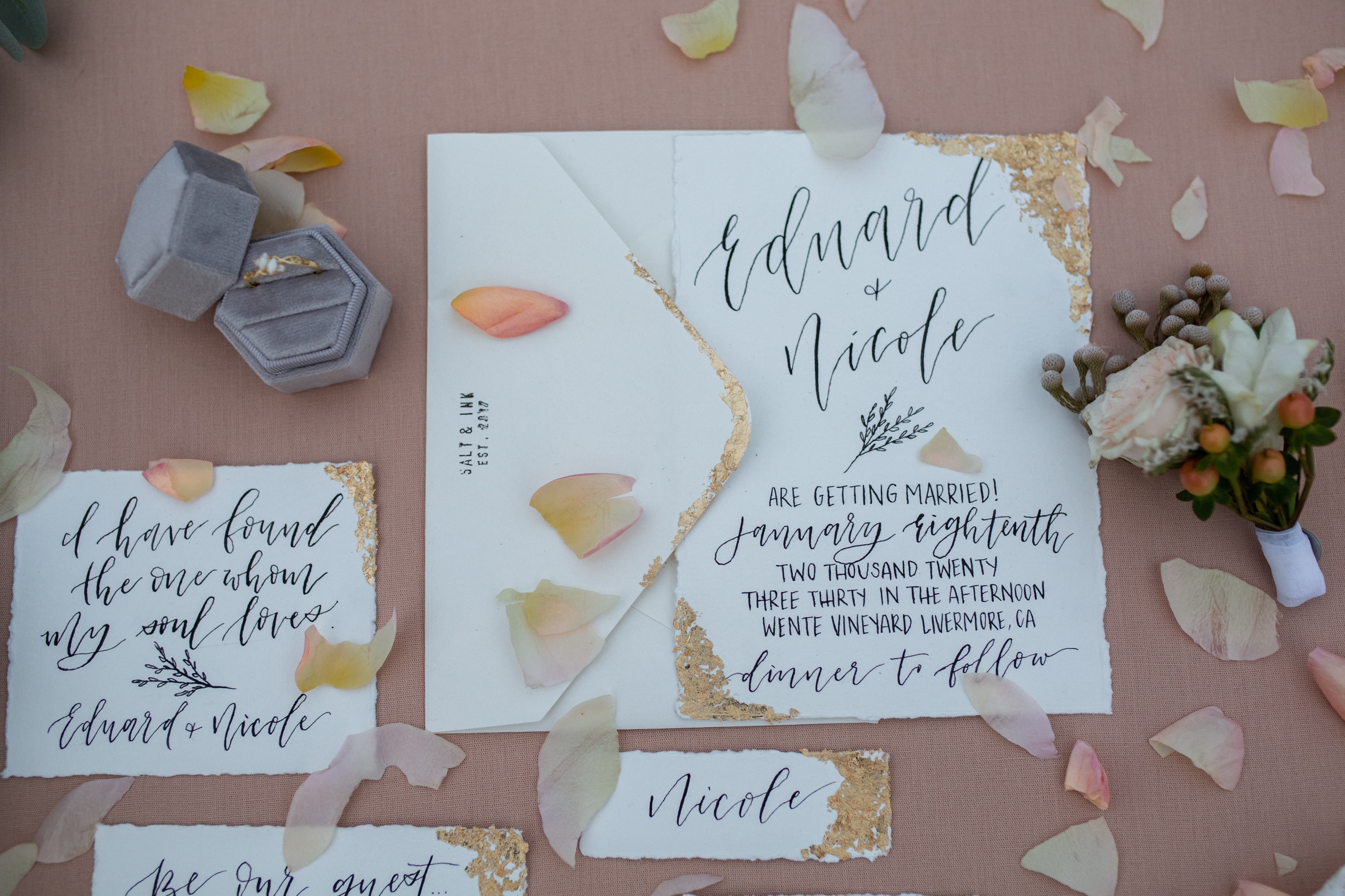 How to Pick the Perfect Event Invitations